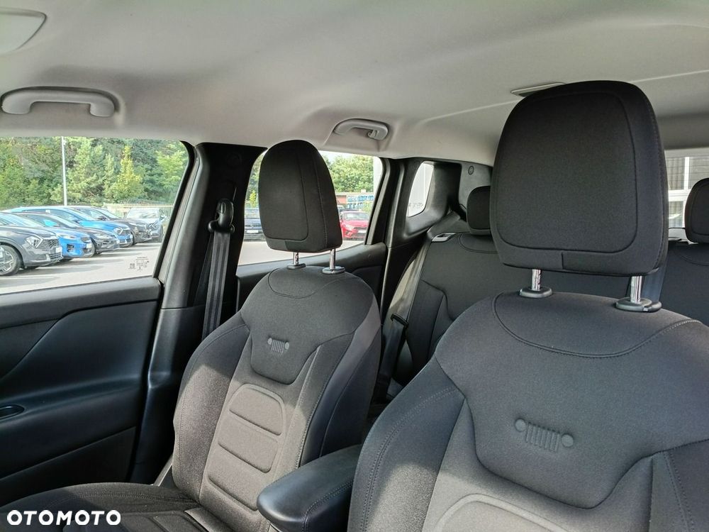 Jeep Renegade 1.4 MultiAir DSG Limited - 11