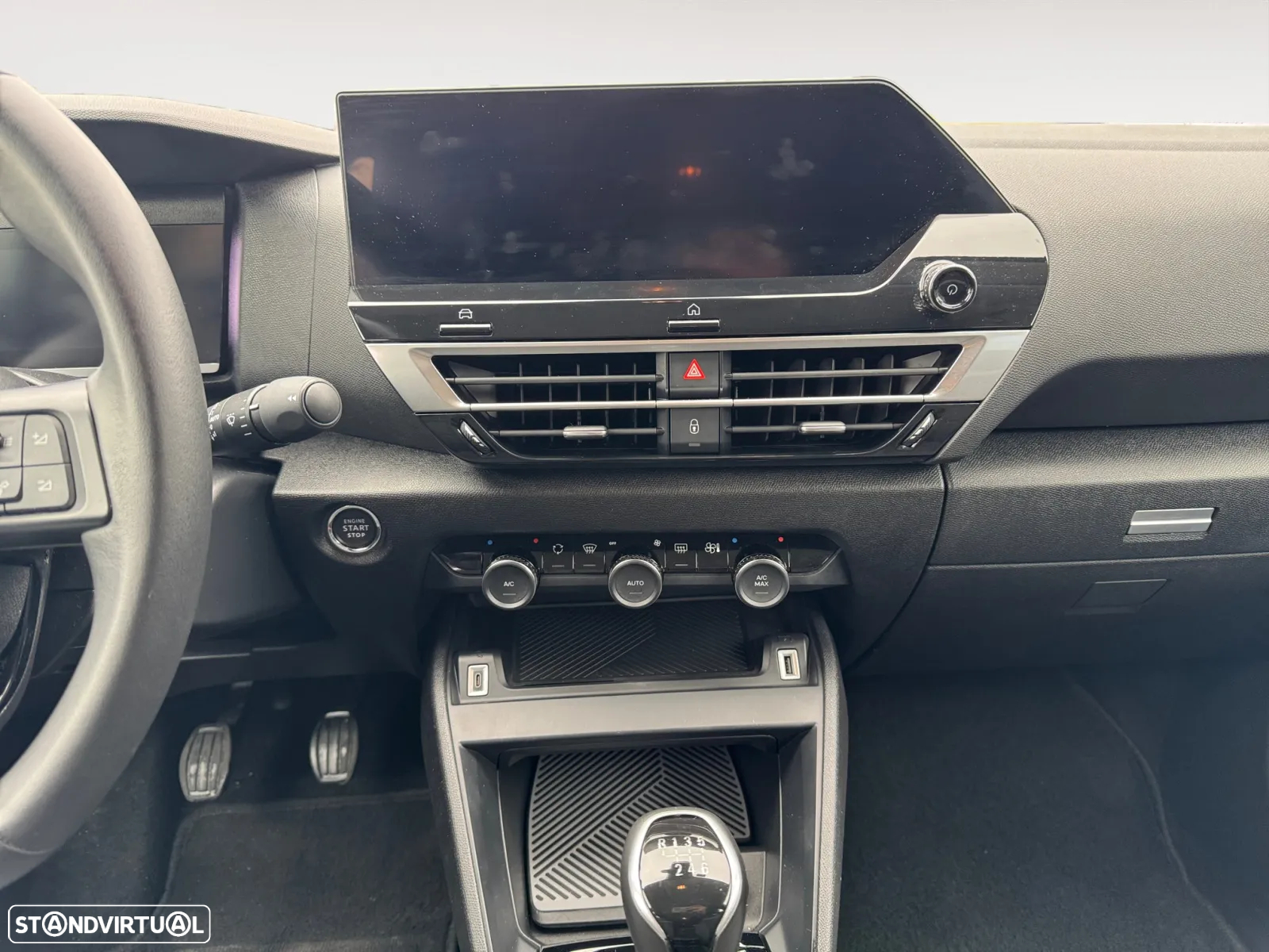 Citroën C4 1.2 PureTech Plus - 12
