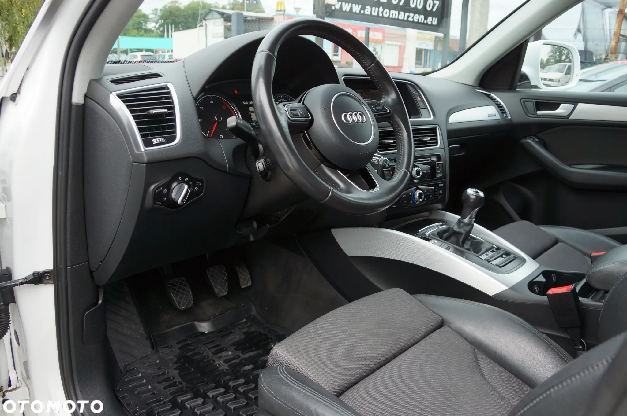 Audi Q5 2.0 TDI quattro - 22