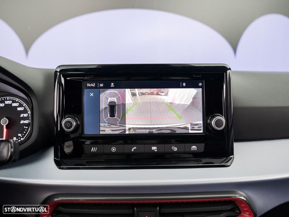 SEAT Arona 1.0 TSI FR - 29