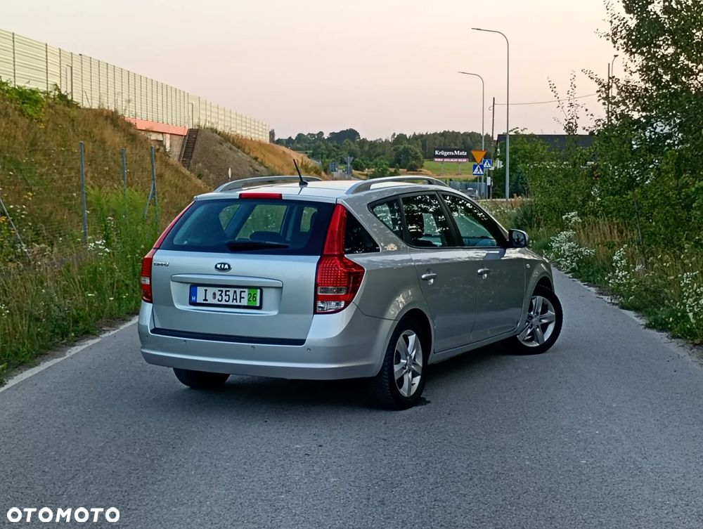 Kia Ceed - 2