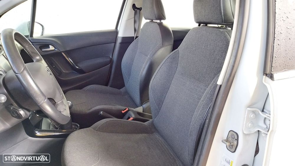 Citroën C3 1.2 PureTech Attraction - 14