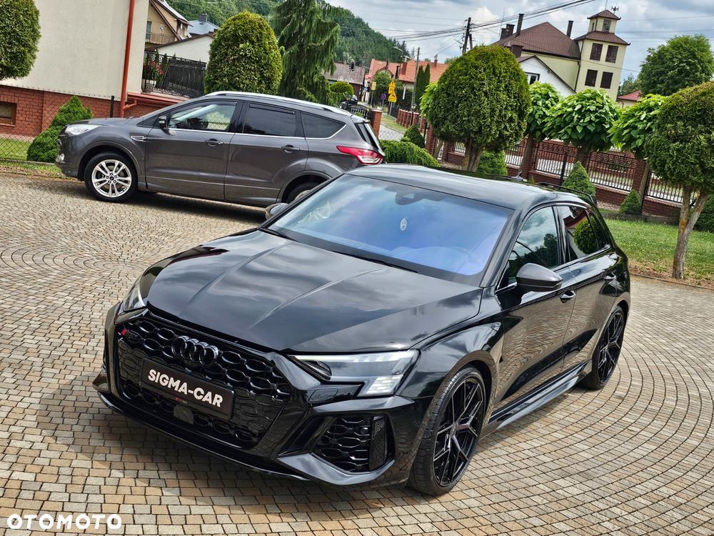 Audi RS3 Sportback - 16