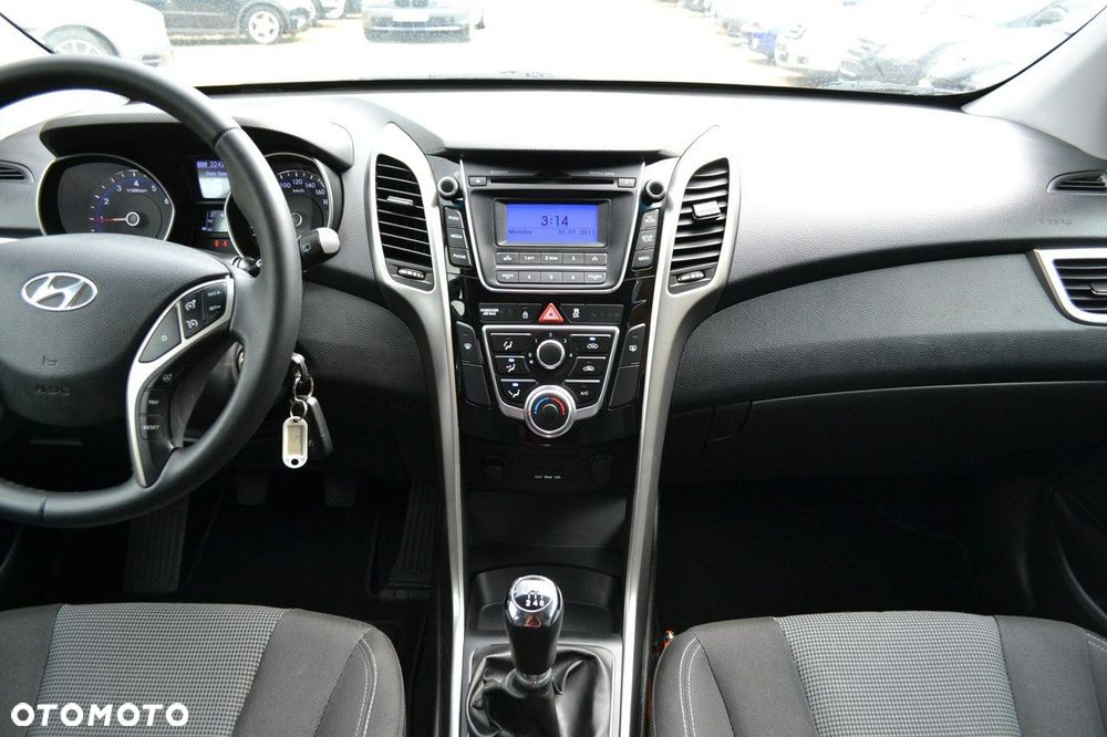 Hyundai i30 1.6 GDI Comfort - 10