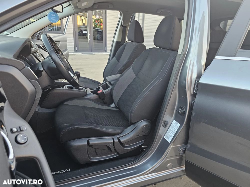 Nissan Qashqai 1.3 DIG-T TEKNA - 25