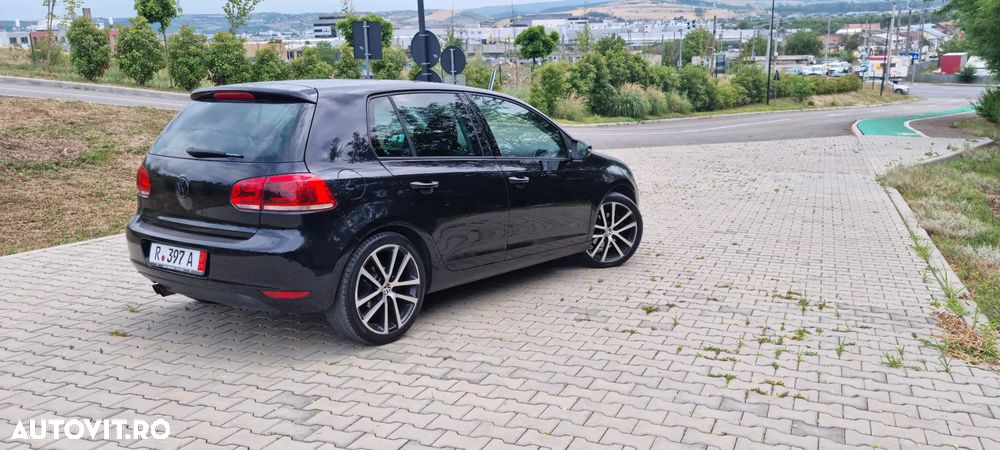 Volkswagen Golf 2.0 TDI DPF DSG Highline - 5