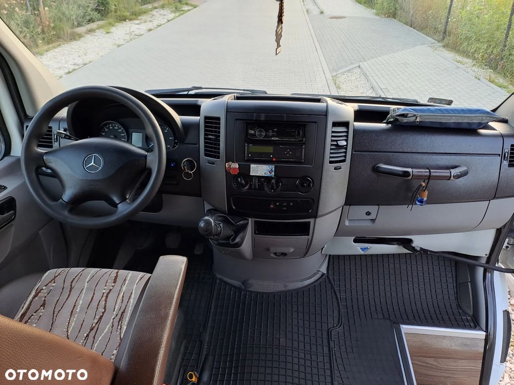 Mercedes-Benz Sprinter 519 3.0 V6 CDI MERCUS - 21