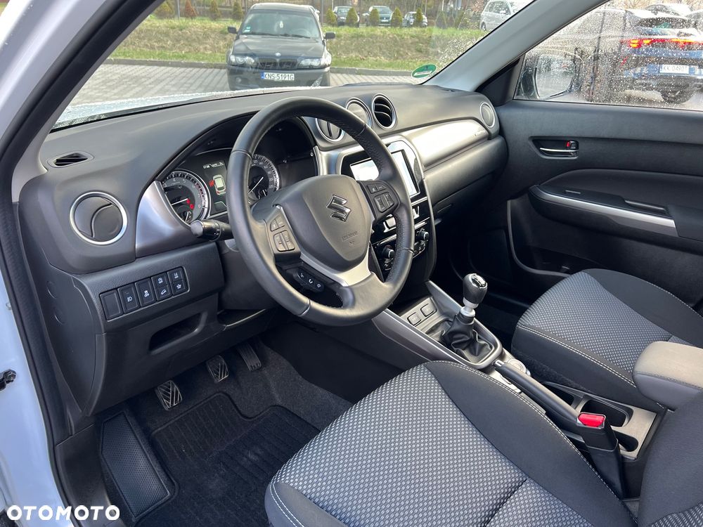 Suzuki Vitara 1.4 Boosterjet Hybrid Comfort+ - 10