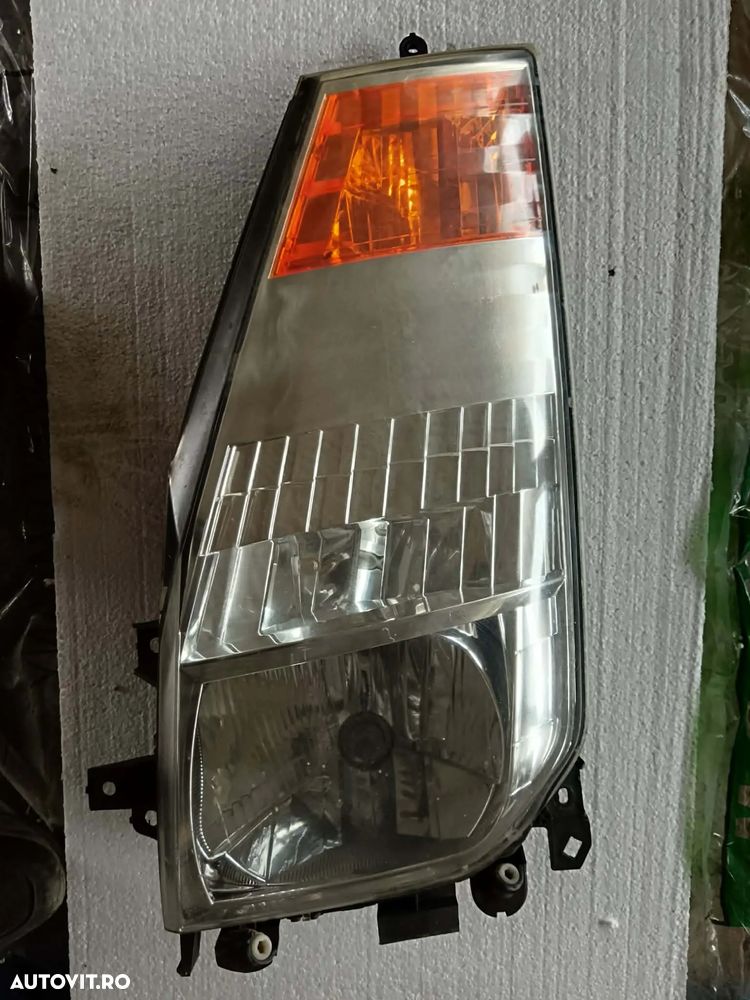 FAR STANGA/ DREAPTA NISSAN CABSTAR 2007-2013 - 1