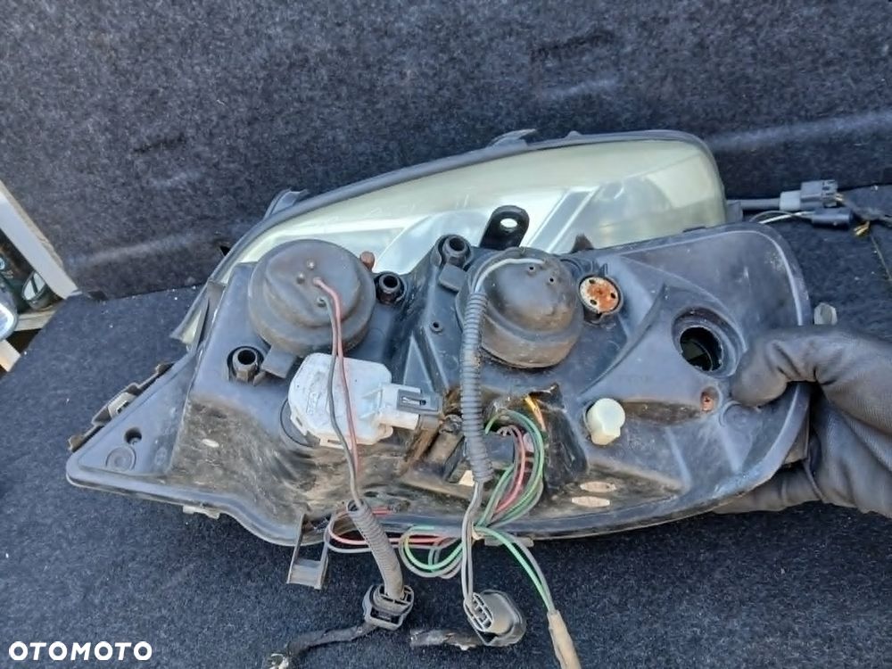 Opel Astra II G lampa przednia lewa, prawa - 7