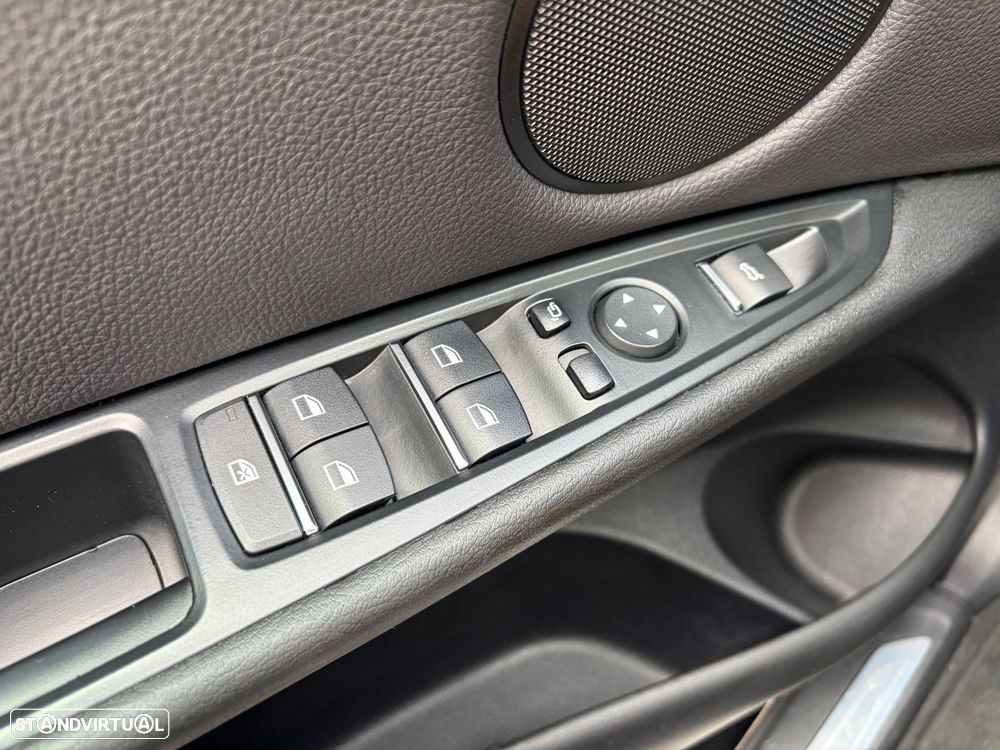 BMW X5 25 d sDrive Comfort 7L - 15