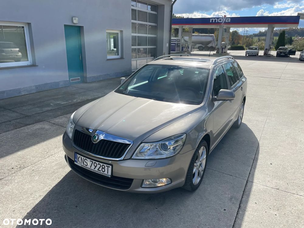Skoda Octavia 1.8 TSI DSG Elegance - 10