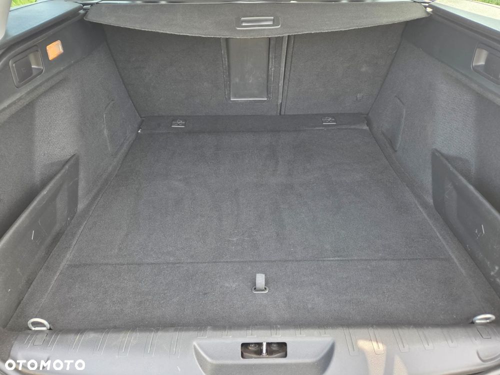 Peugeot 308 - 10