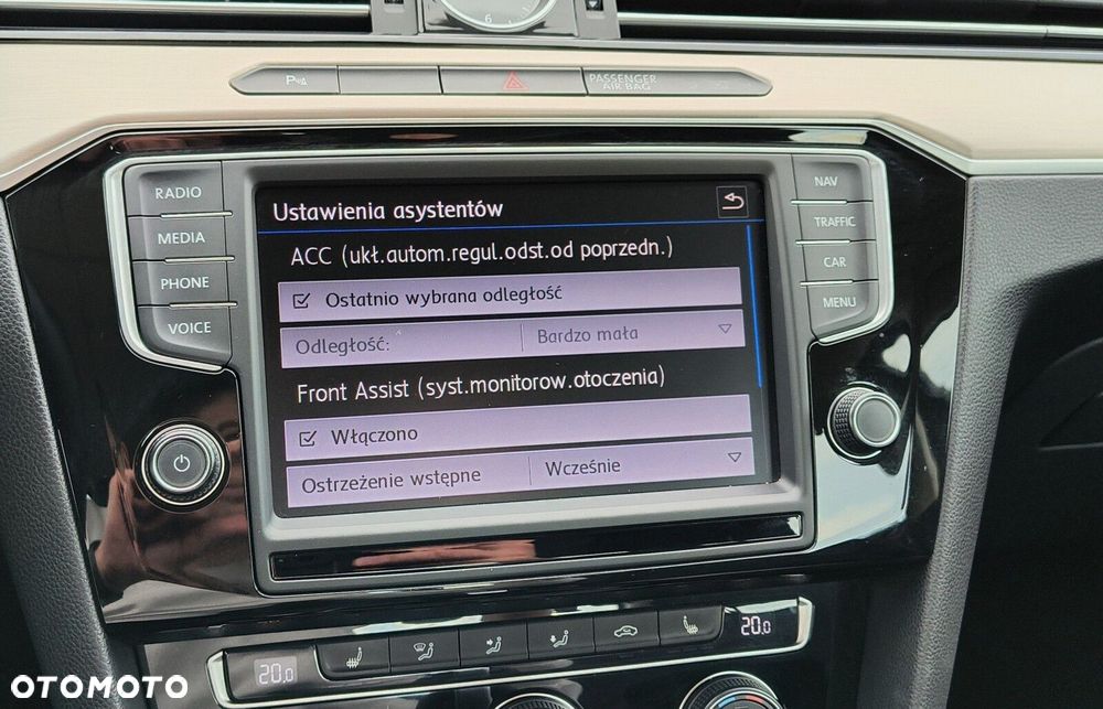 Volkswagen Passat 2.0 TDI BMT Highline DSG - 19
