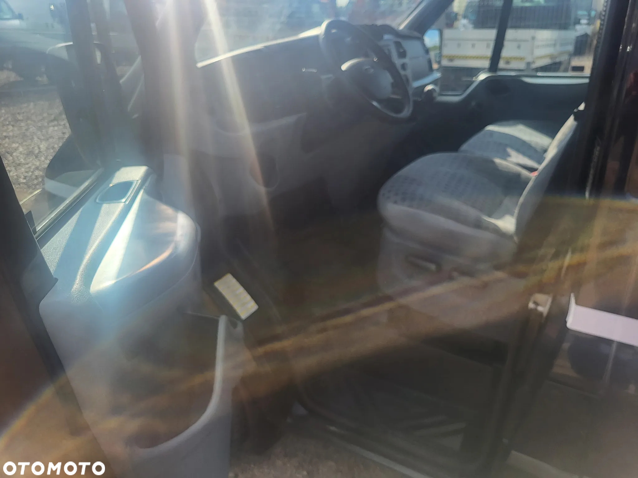 Ford Transit - 20