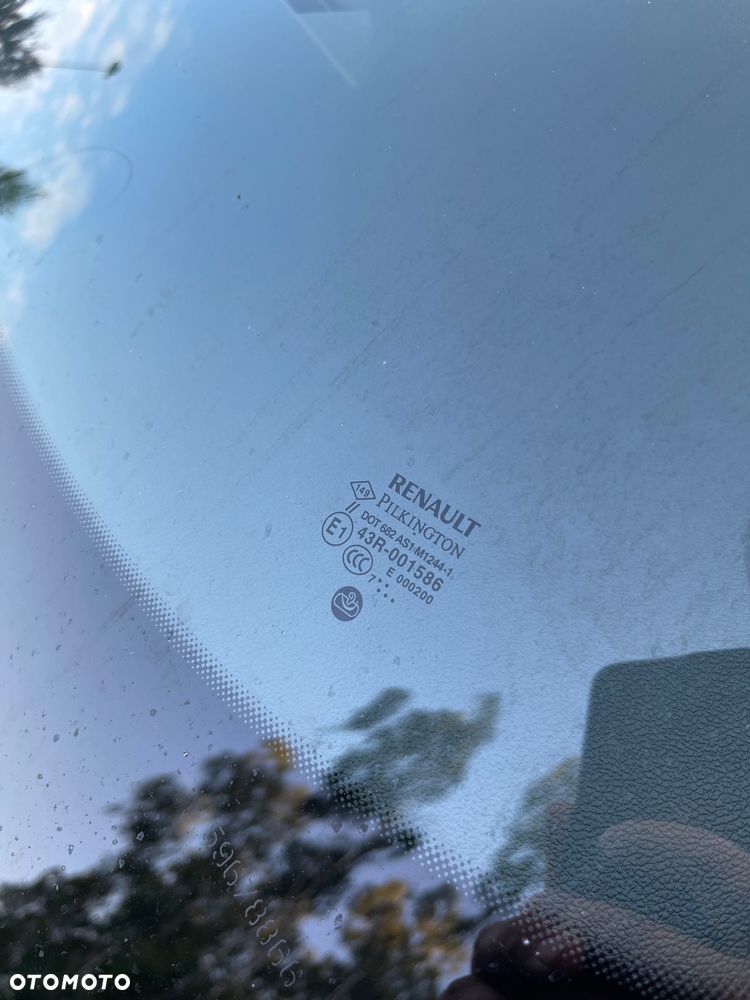 Renault Captur 1.5 dCi Energy Intens EDC EU6 - 16