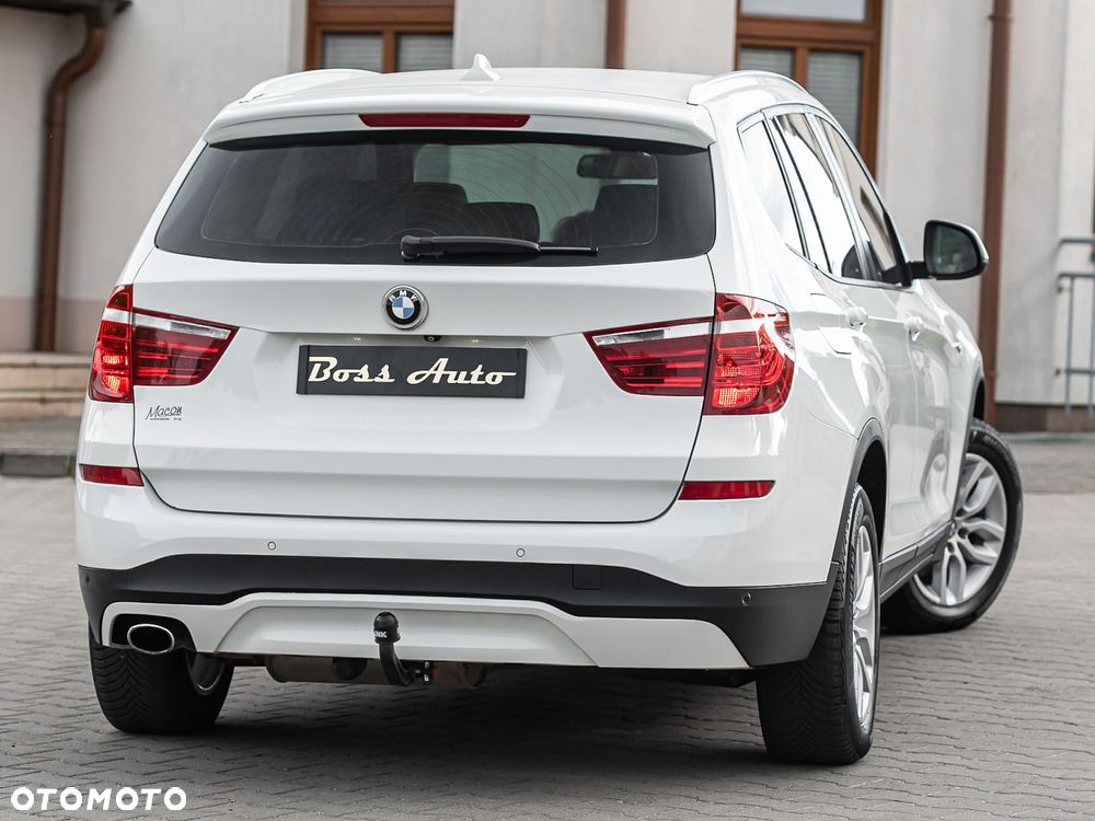 BMW X3 sDrive18d xLine - 13
