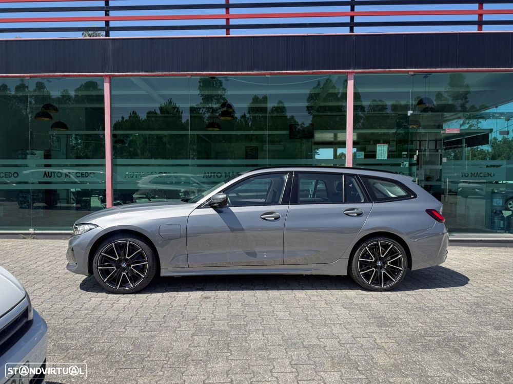 BMW 330 e Pack M Auto - 3