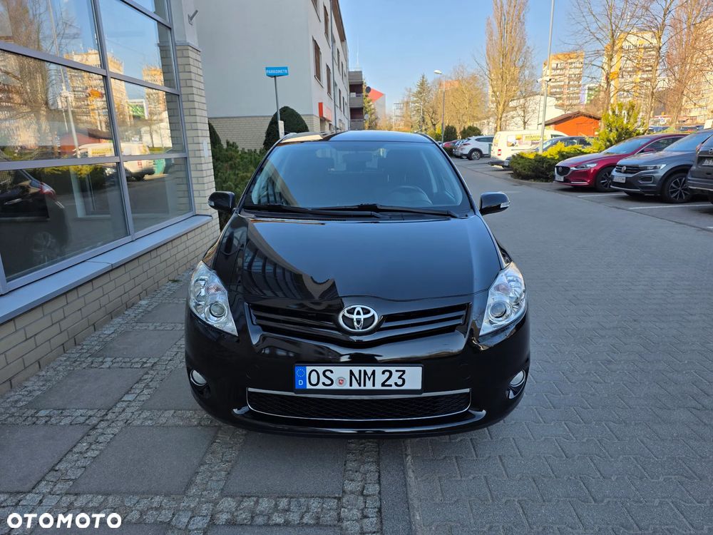 Toyota Auris 1.6 Premium Start - 2