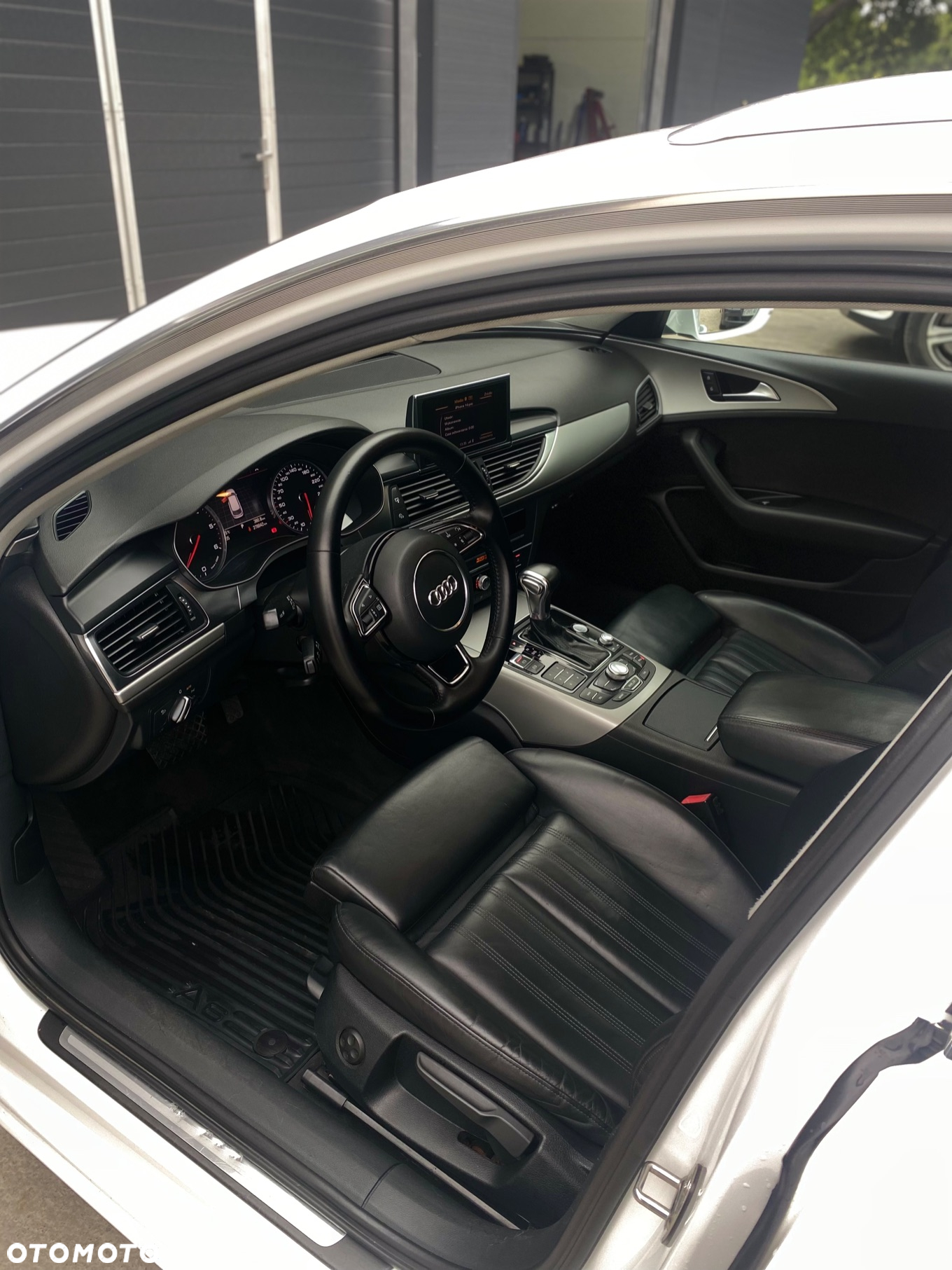 Audi A6 Avant 2.0 TDI DPF multitronic - 11