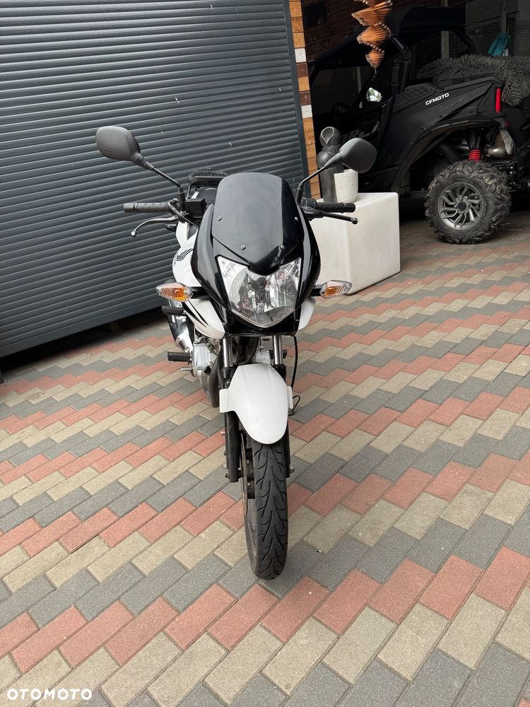 Honda CBF - 2
