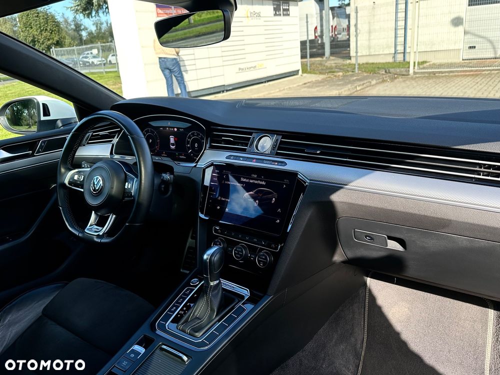 Volkswagen Arteon 2.0 TDI Bi-Turbo SCR 4Mot R-Line DSG - 17