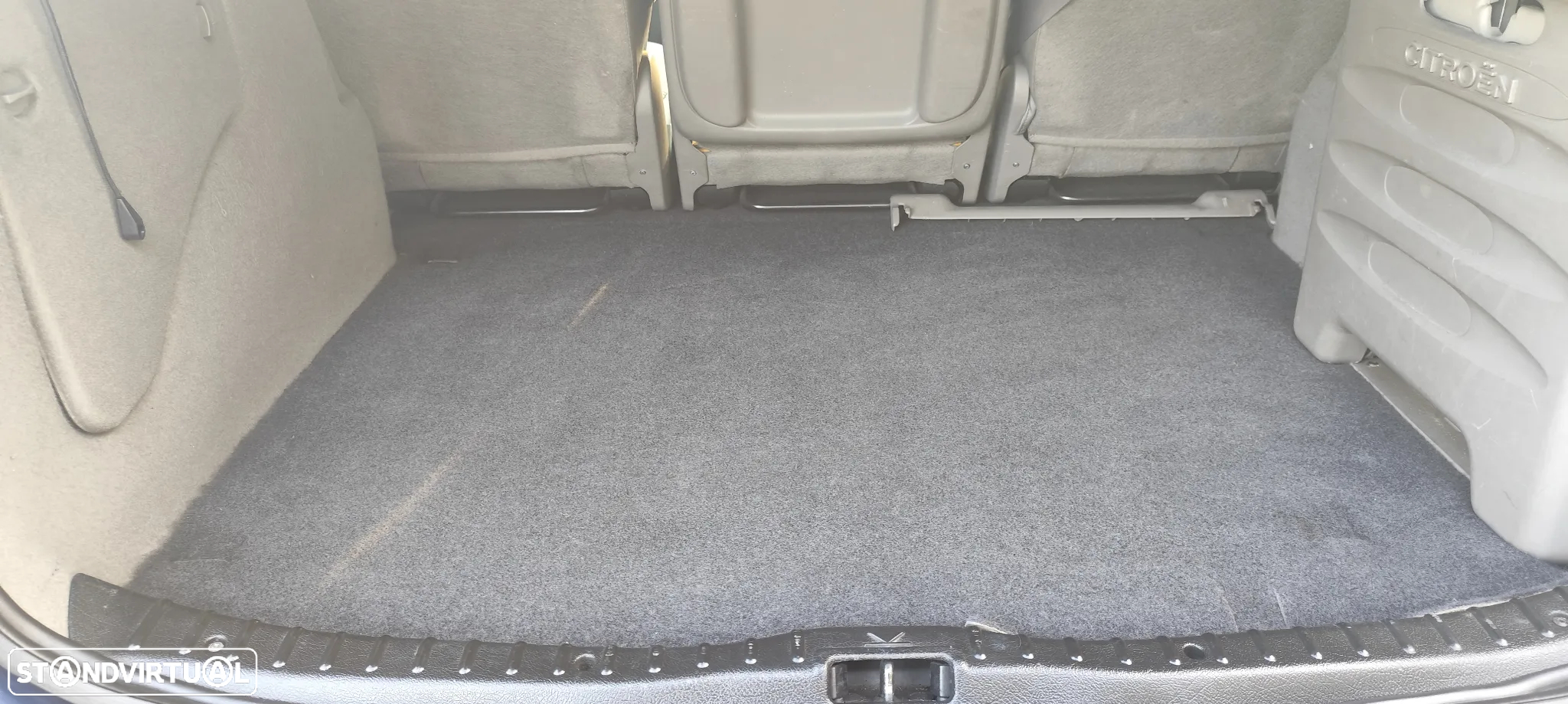 Citroën Xsara Picasso 1.6 Exclusive - 19