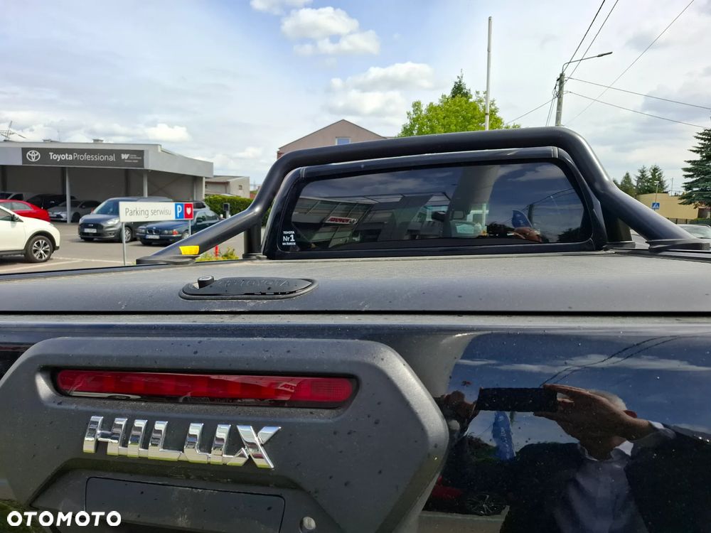 Toyota Hilux 2.8 D-4D Double Cab Invincible 4x4 - 24