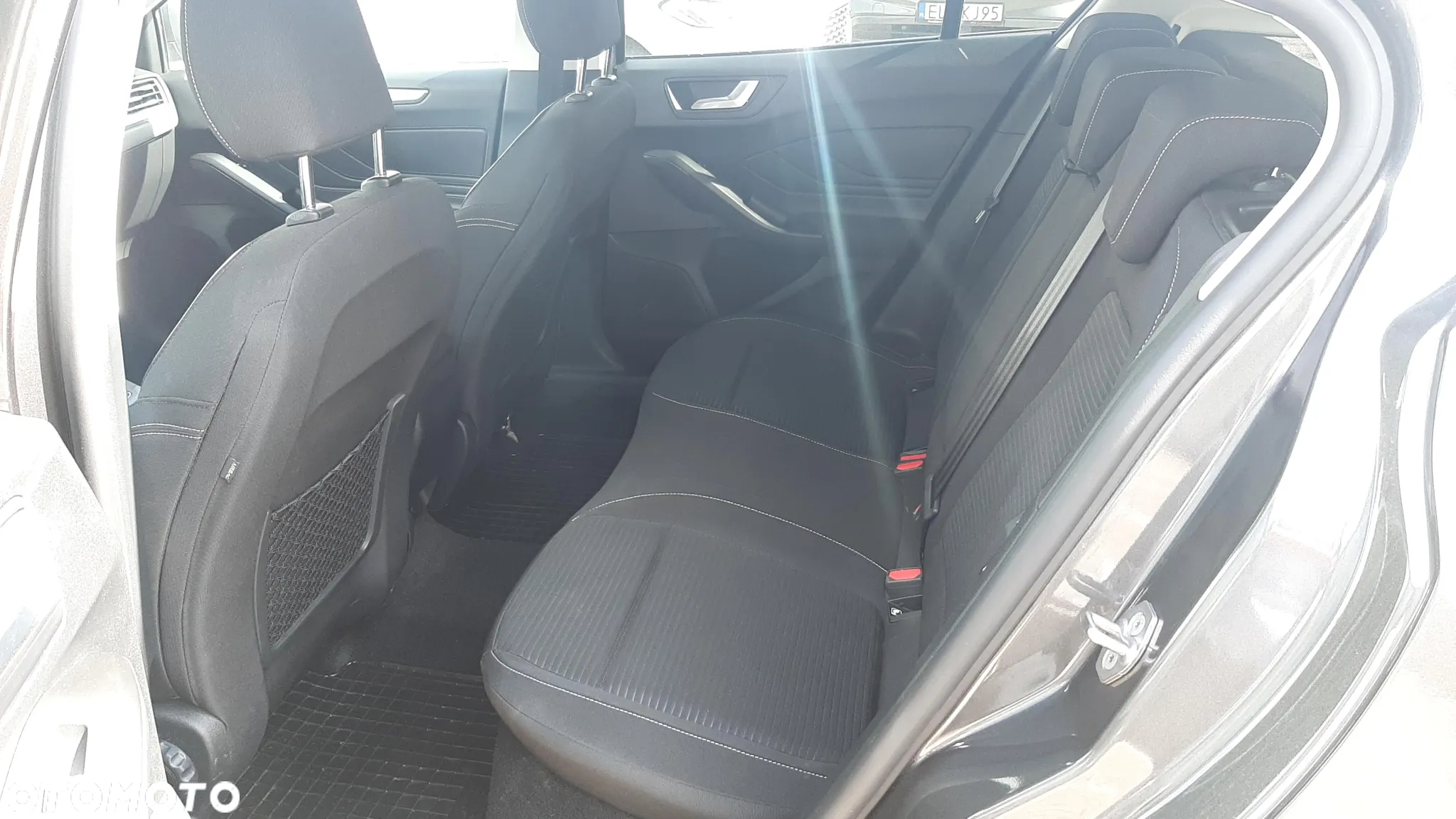 Ford Focus 1.5 EcoBlue SCR Titanium - 13