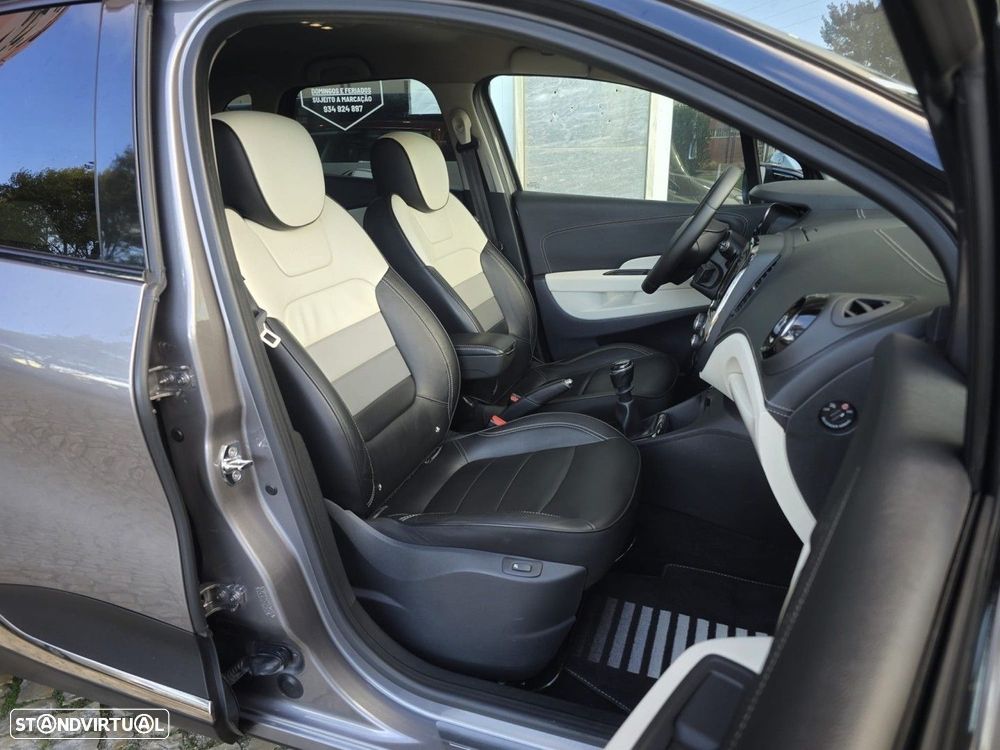 Renault Captur 1.5 dCi Initiale Paris - 22