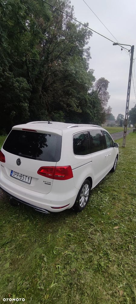 Volkswagen Sharan 2.0 TDI Highline DSG - 24