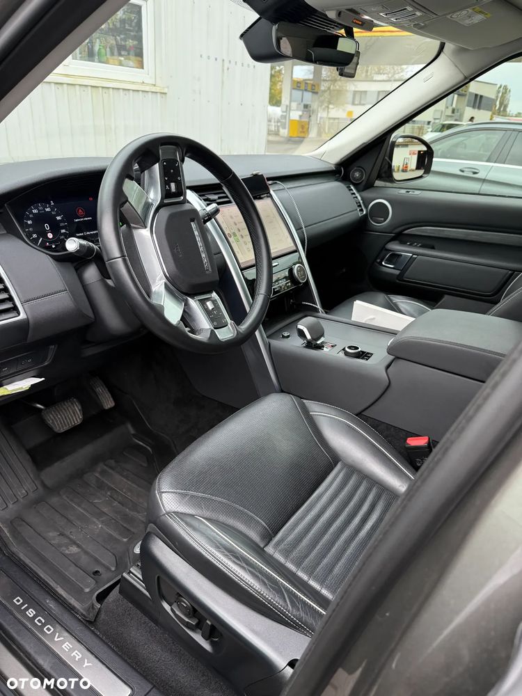 Land Rover Discovery V 3.0 D250 mHEV SE - 9