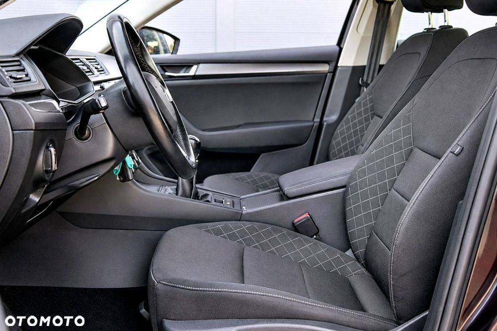 Skoda Superb - 17