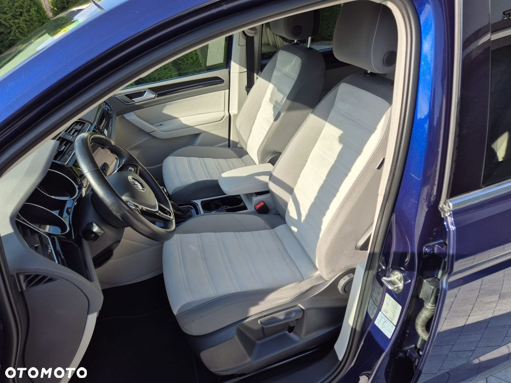 Volkswagen Touran 1.5 TSI ACT OPF Comfortline - 19