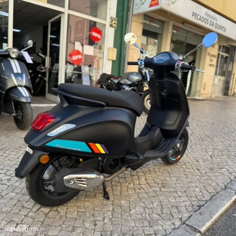 Vespa Primavera 125 - 21