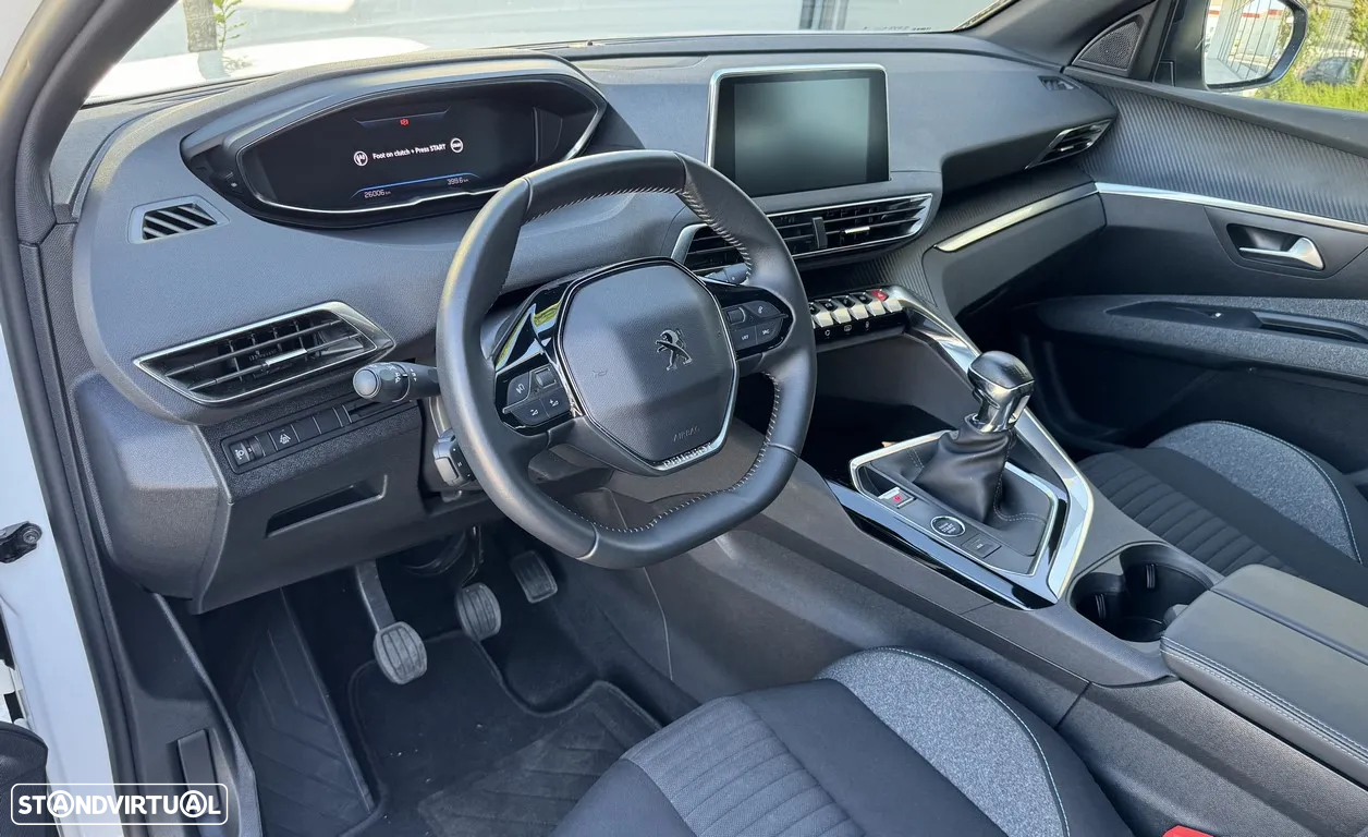 Peugeot 5008 1.2 PureTech Active Pack - 5
