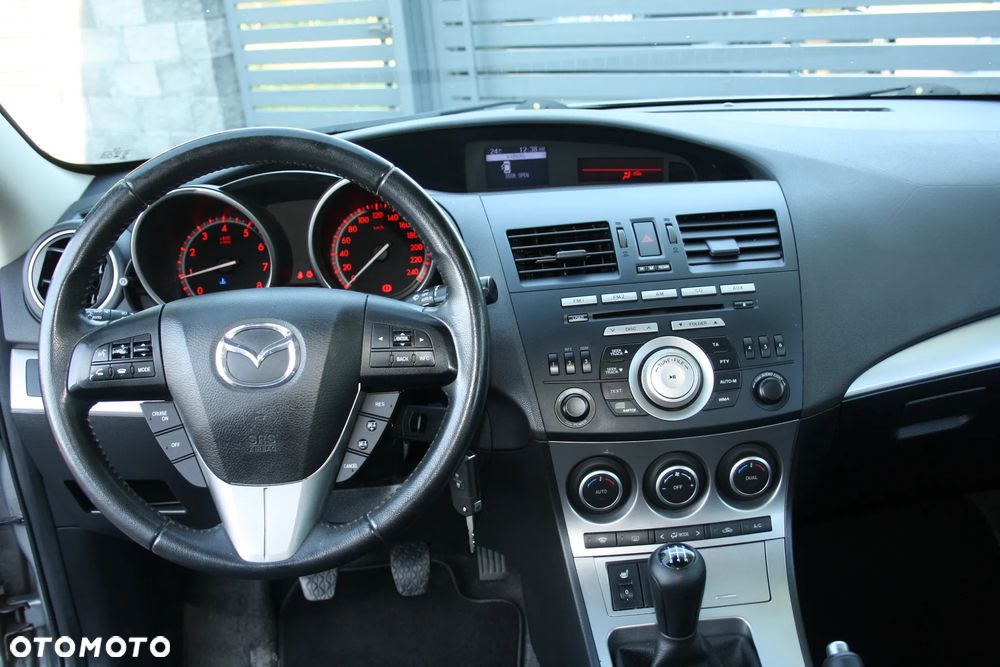 Mazda 3 1.6 Comfort EU5 - 8
