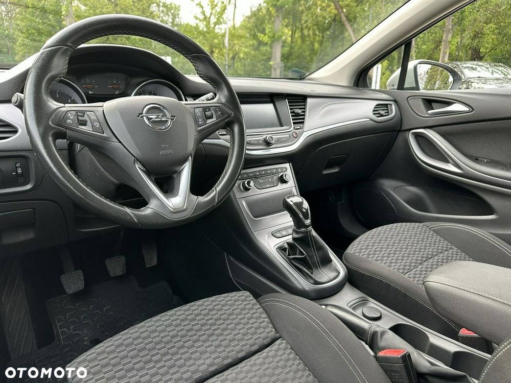 Opel Astra - 22