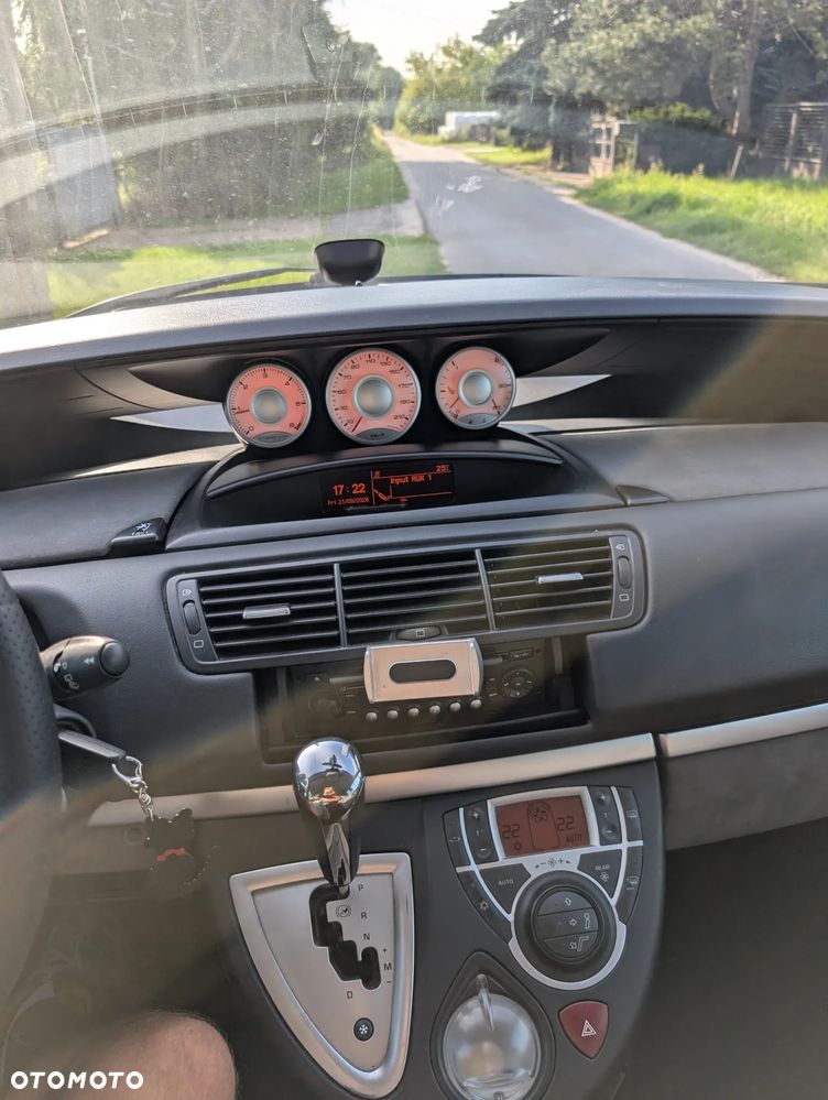 Peugeot 807 HDi 170 Bi-Turbo Automatik Premium - 10
