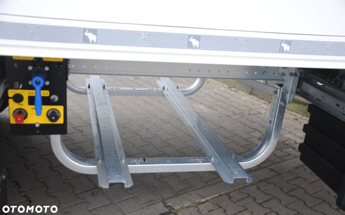 Schmitz Cargobull SKO 24/L 13.4 FP COOL V7, Carrier Vector, 2025 - 3