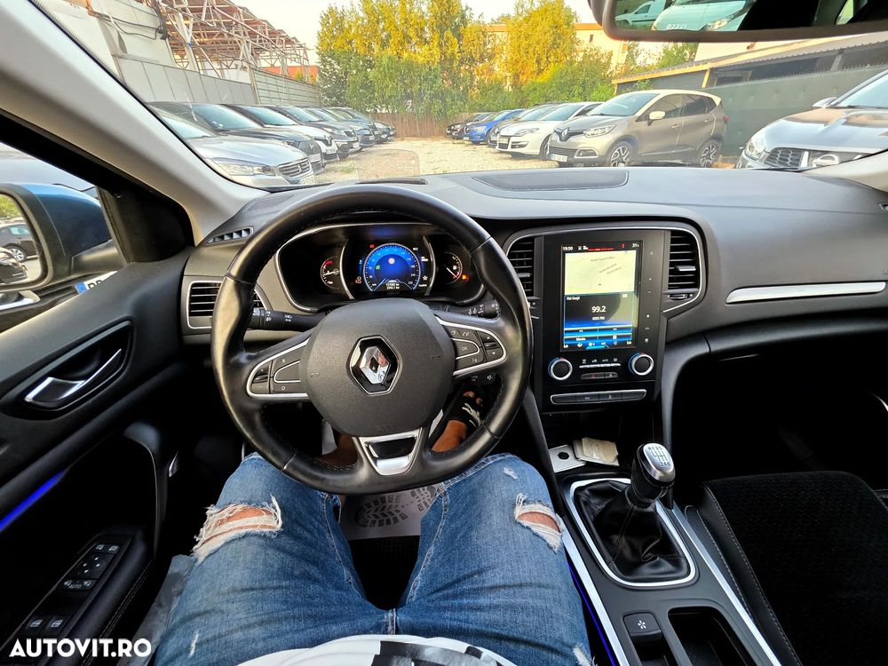 Renault Megane ENERGY dCi 130 GT LINE - 24