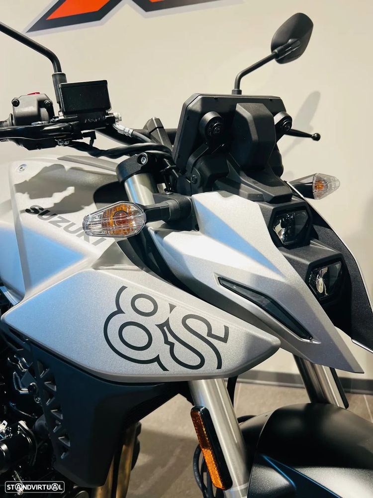 Suzuki GSX 8 S - 7
