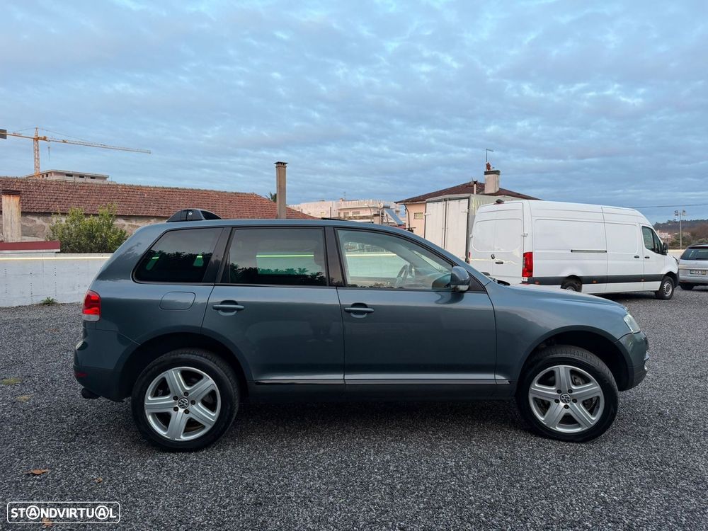 VW Touareg 3.0 TDI V6 Tiptronic - 11