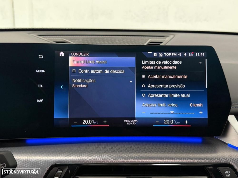 BMW iX1 xDrive30 - 32