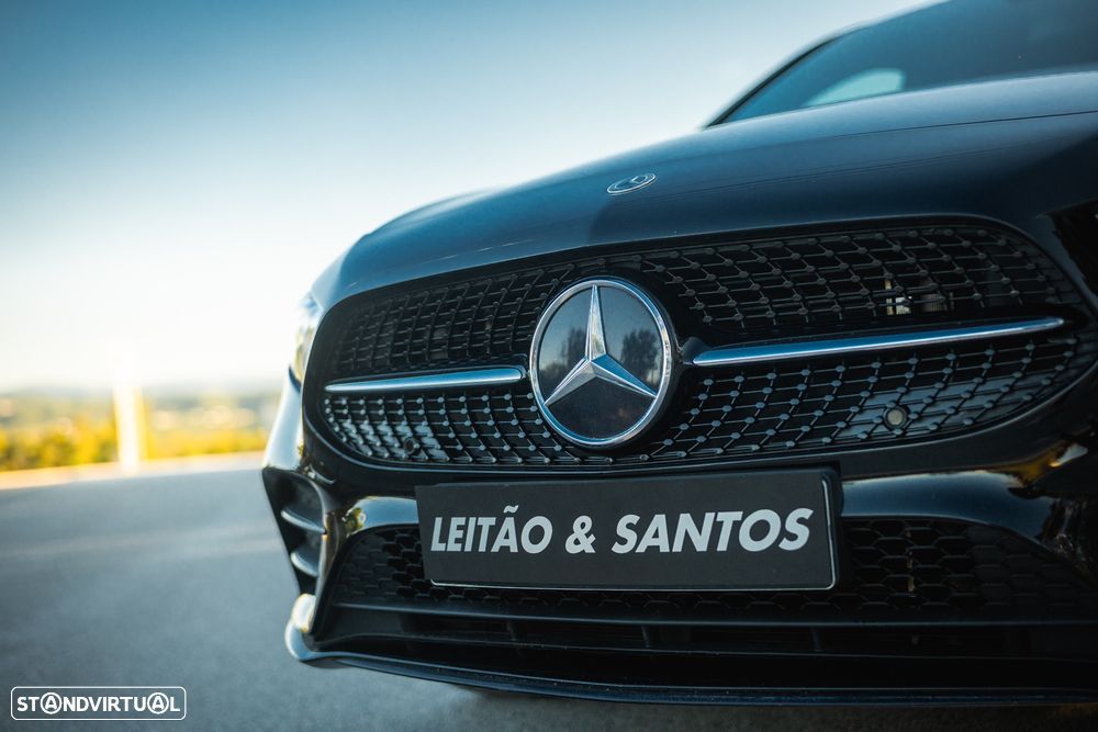 Mercedes-Benz A 250 e AMG Line - 14