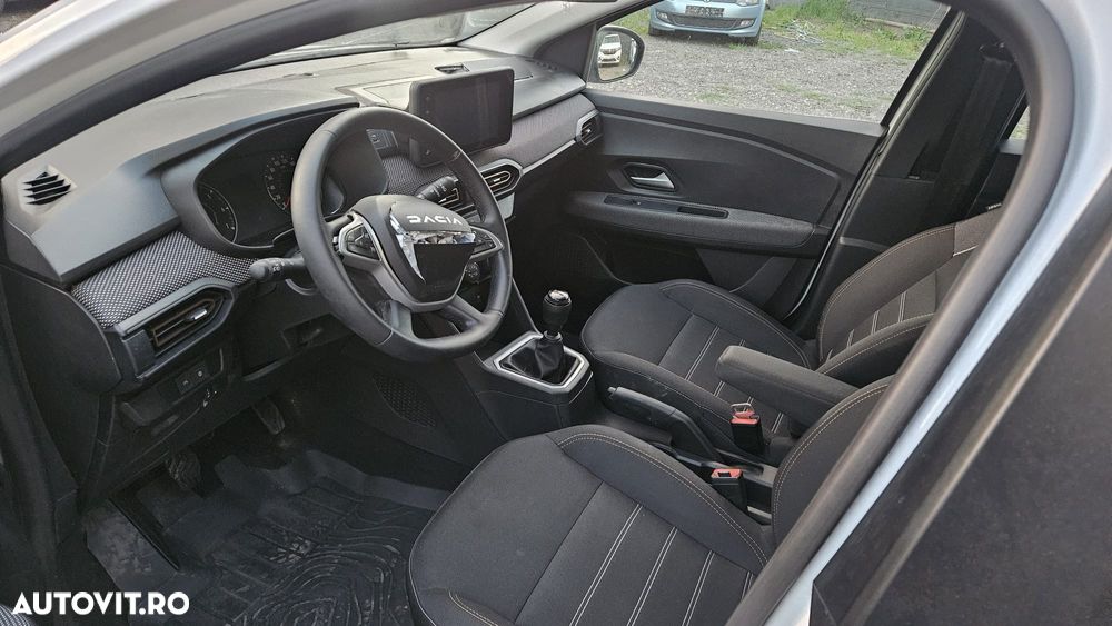 Dacia Sandero Stepway ECO-G 100 MT6 Expression - 12
