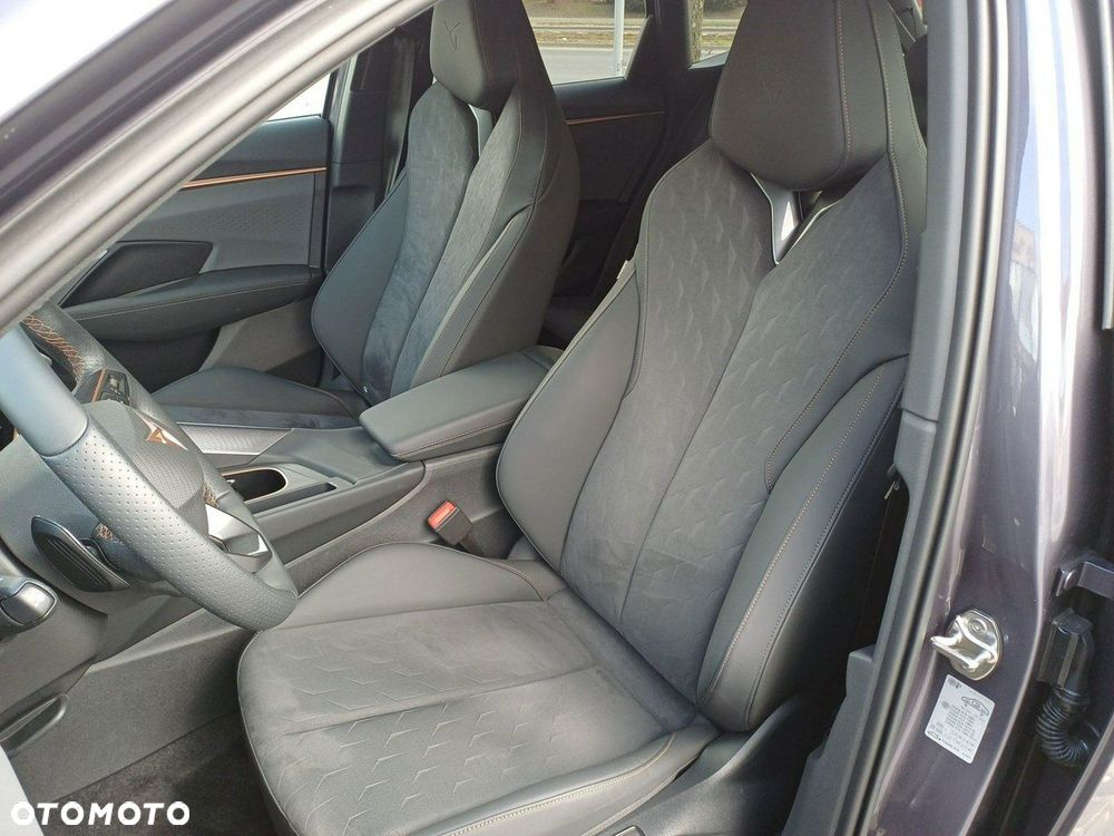 Cupra Terramar 1.5 eTSI mHEV DSG - 11