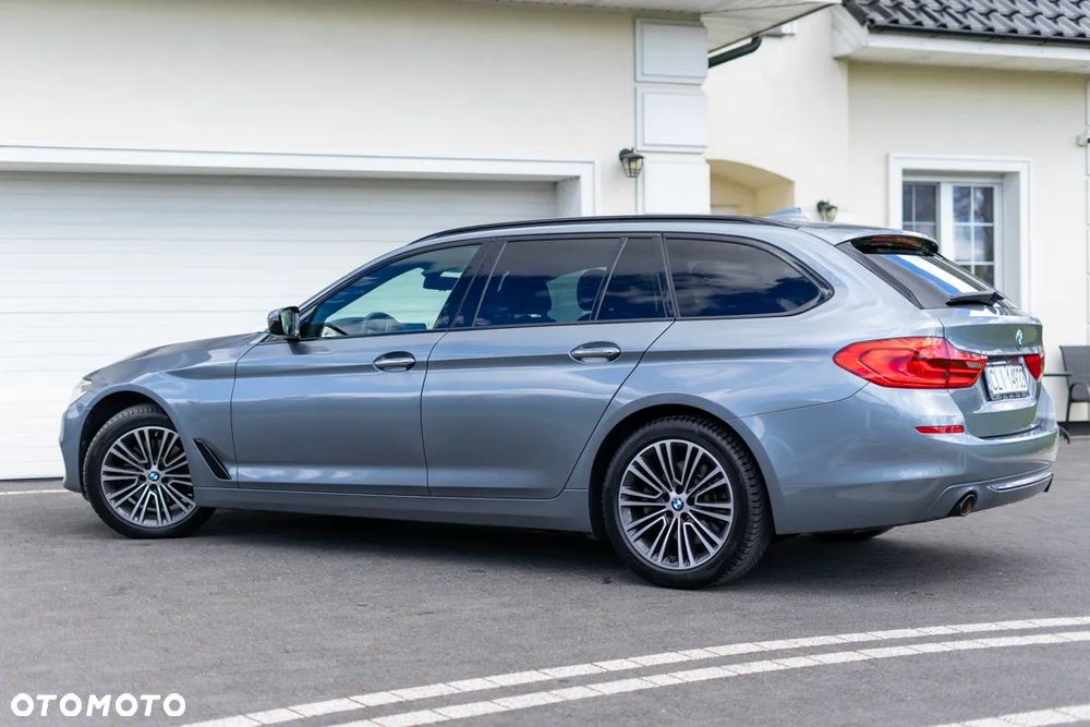 BMW Seria 5 520d M Sport Edition - 24