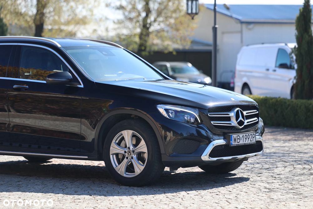 Mercedes-Benz GLC - 29