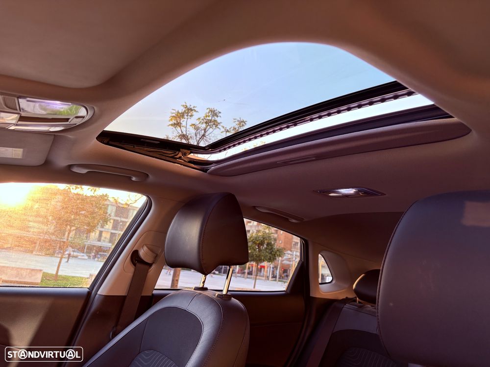 Hyundai Kauai 64 kWh Premium+P.Premium - 14